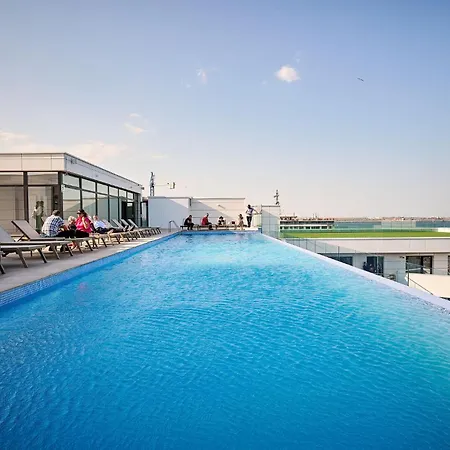 Daire Seaside Serenity In Infinity - Parking