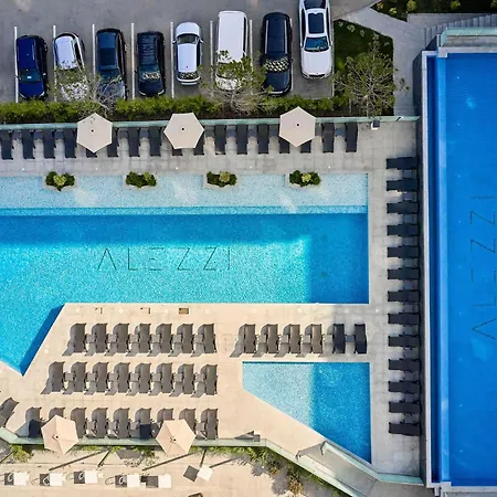 Seaside Serenity In Infinity - Parking Apartment *