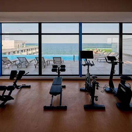 Seaside Serenity In Infinity - Parking *