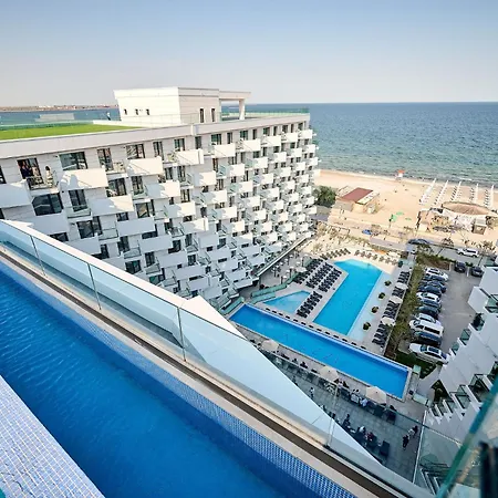 Seaside Serenity In Infinity - Parking * Mamaia